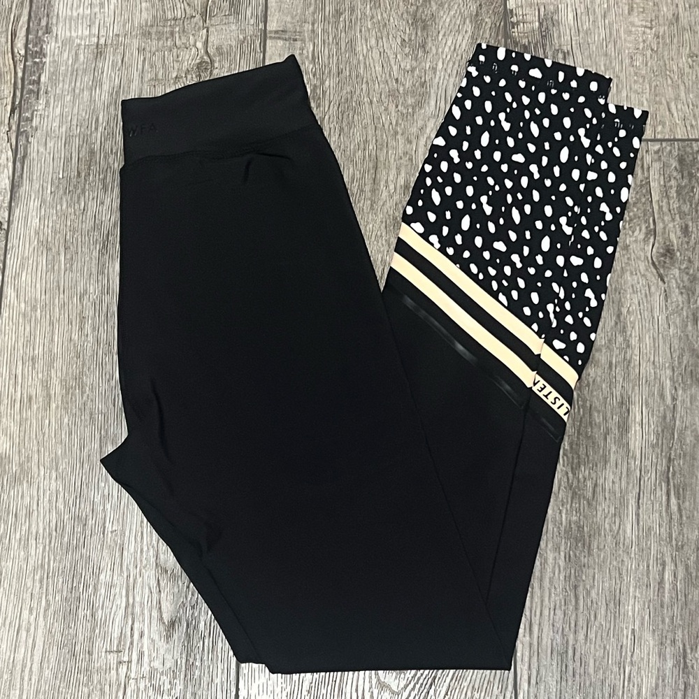 SD X WFA LEGGINGS